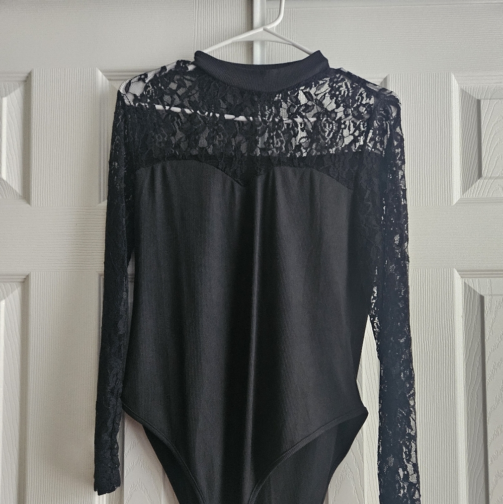 SHEIN Black Lace Curve Bodysuit with High Neck